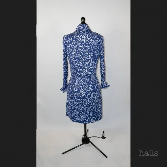 DVF Vintage Long Sleeve Midi - Picture 3 of 6